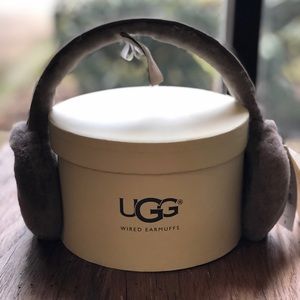 UGG wired earmuffs